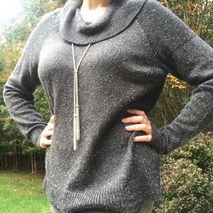 Calvin Klein Chunky Sweater - EUC - Large